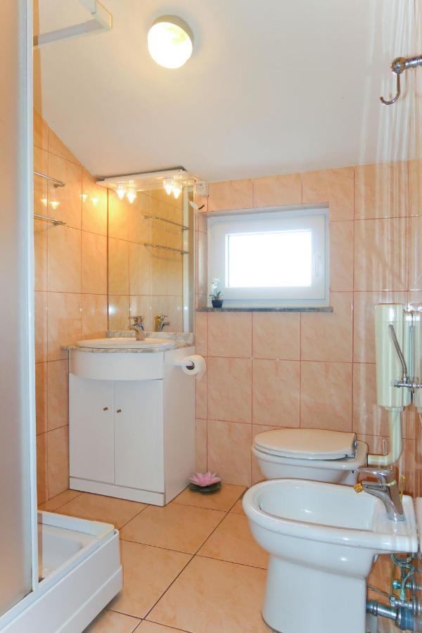 Apartment Mira - Krk146 By Interhome Pinezići Exterior foto